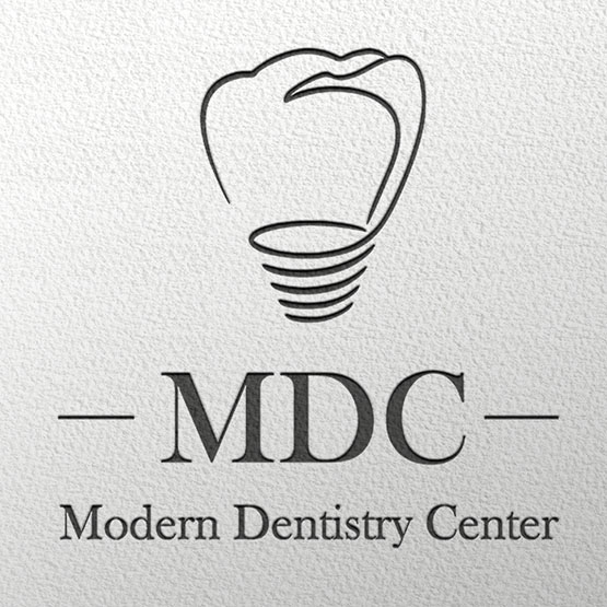 Logotipų kūrimas Odontologijos klinikai